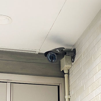 個人宅向けの防犯カメラをスマホで遠隔監視
