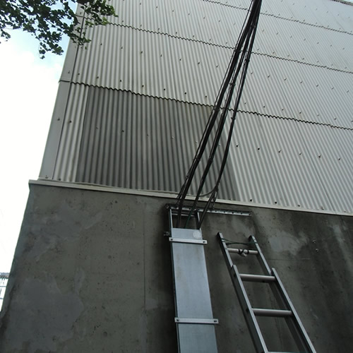 春日井市工場カメラ増設配線:架空2