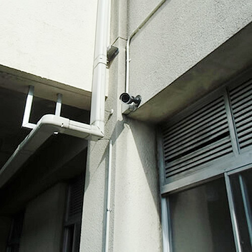 名古屋市の建物に防犯カメラ設置