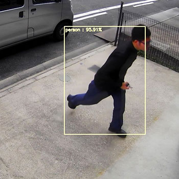 AI機能で侵入者を検知し通知可能な防犯カメラ